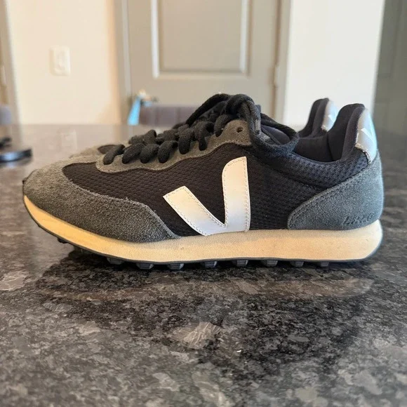 Veja Rio Branco Alveomesh Sneakers Black Size 5